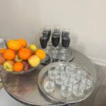 Необычный завтрак: Водка вместо шампанского!