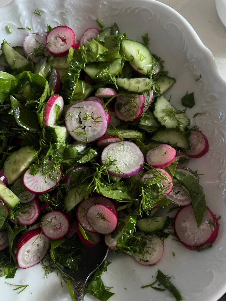 Мамины салаты: секрет здоровья и красоты