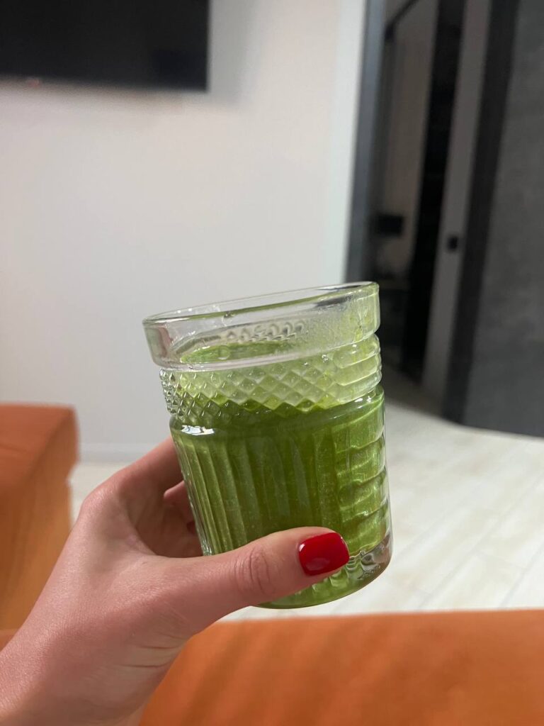 Смузи и супы: секреты питания при проблемах с челюстью