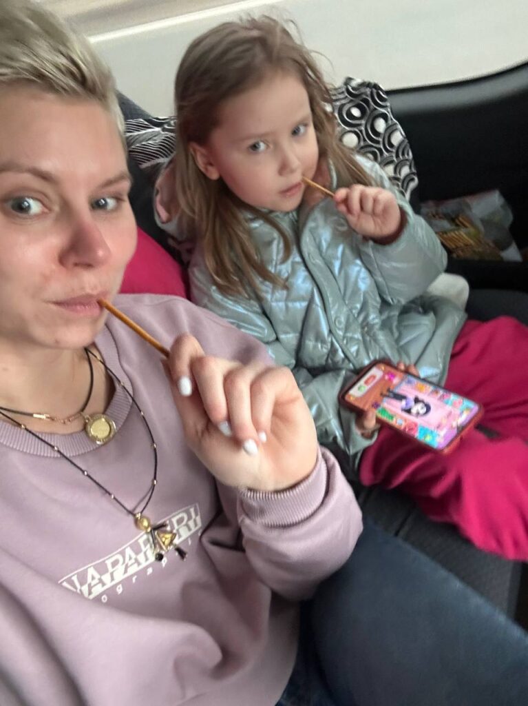 Путешествие с ребенком: День рождения Маши вне дома