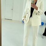 Забытый костюм и платье в аренду: решение для ведущей конференции