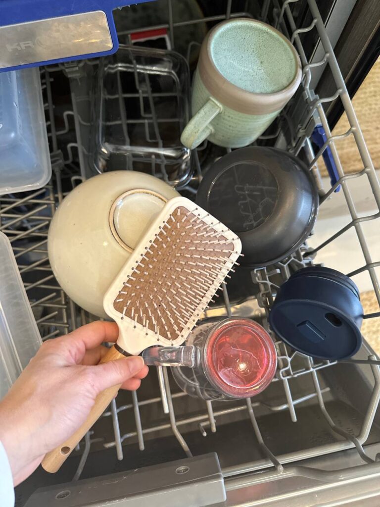 Уход за волосами и женское здоровье: лайфхаки и бесплатный марафон