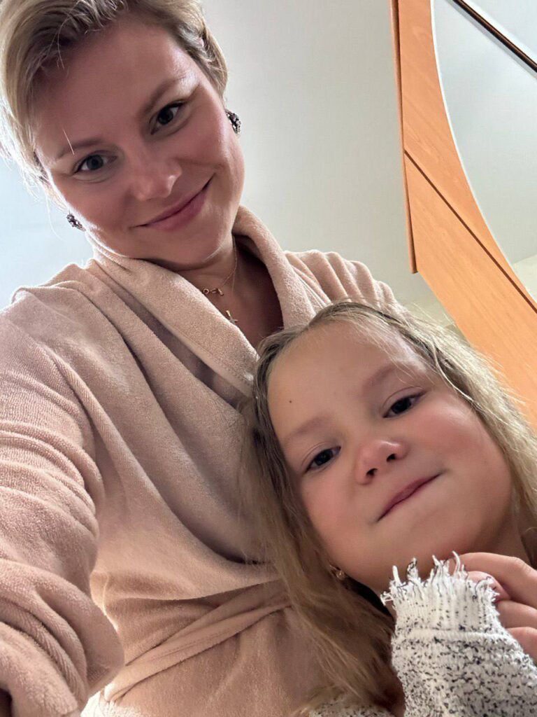 Встреча с подругами: впечатления, подарки и яркие моменты