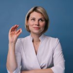 Первый звоночек: как тело подает сигналы о гормональных изменениях