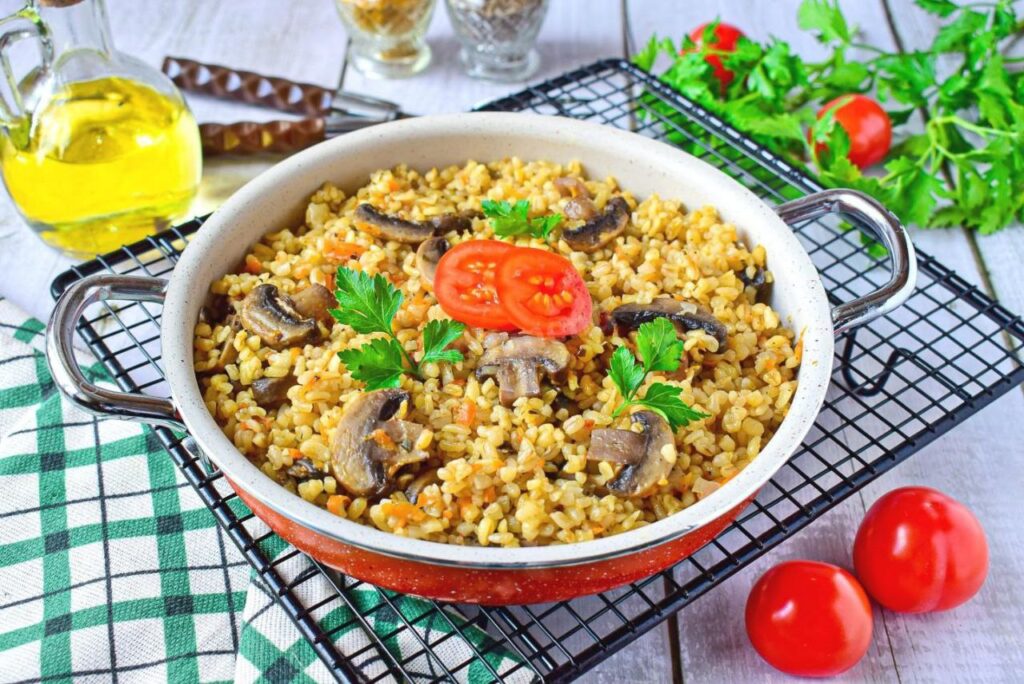 Булгур с грибами и овощами: вкусный и полезный гарнир