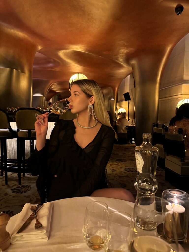 Почему мракобесие работает? Разбор от Доктора Комиссаровой!